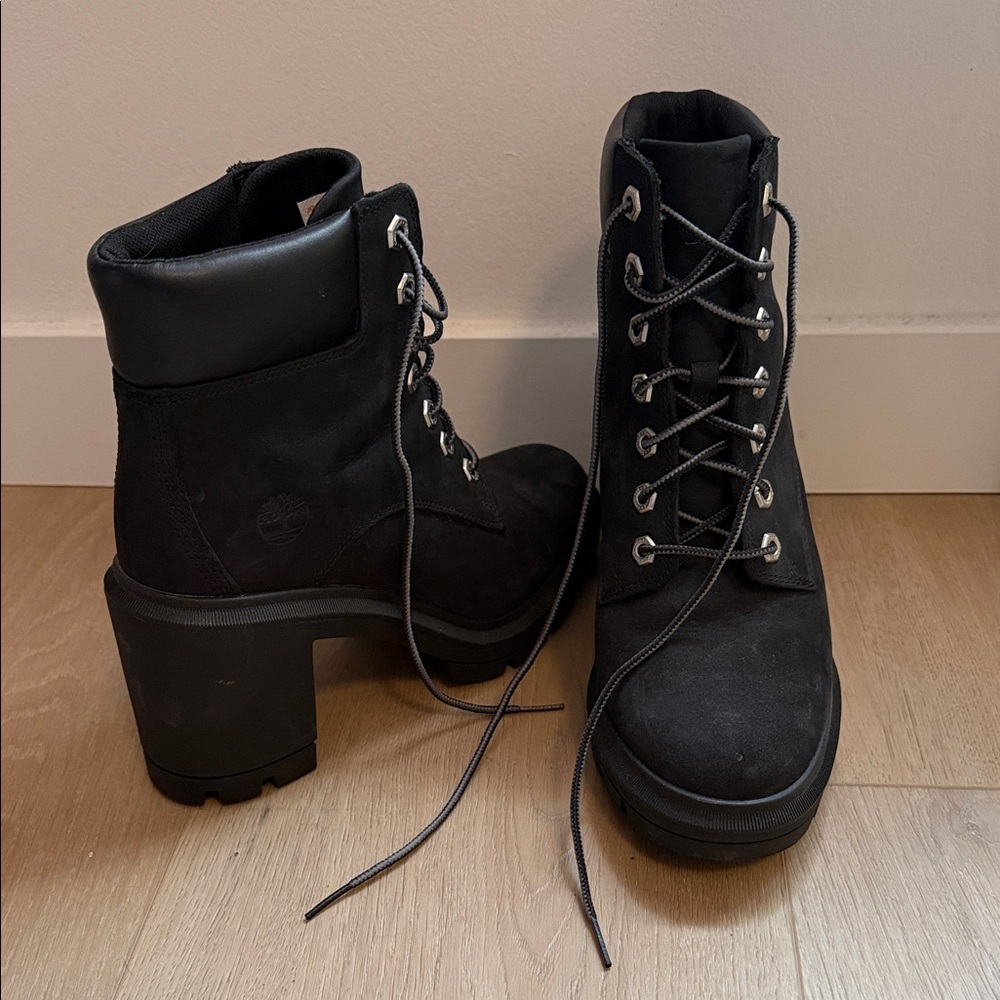 Timberland Women's Black Lace-Up Heeled Ankle Boots